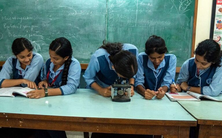 KERALA SCHOOL 10 CANNING ROAD NEW DELHI FACILITIES