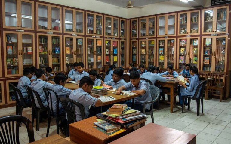 KERALA SCHOOL 4 CANNING ROAD NEW DELHI FACILITIES