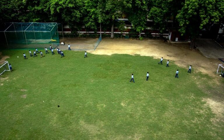 KERALA SCHOOL 7 CANNING ROAD NEW DELHI FACILITIES